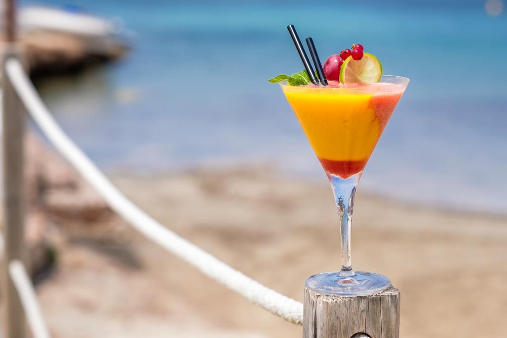 Отель Barcelo Portinatx - Adults Only Экстерьер фото